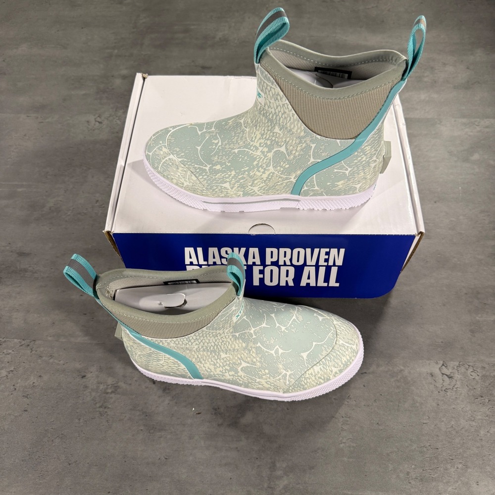 XTRATUF Deck Boots Womens 8 Wheelhouse Blue Coho Gray Waterproof Rubber NEW